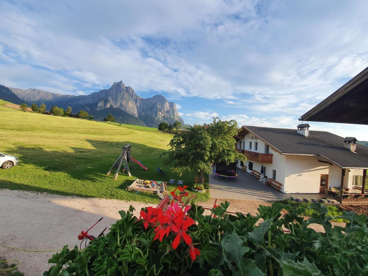 Apartments Schererhof Kastelruth Exterior foto